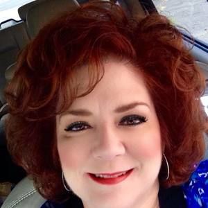 Meet your Posher, Pam